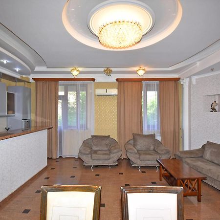 Armenak Apartment 5-Комнатная Erevan Exterior foto