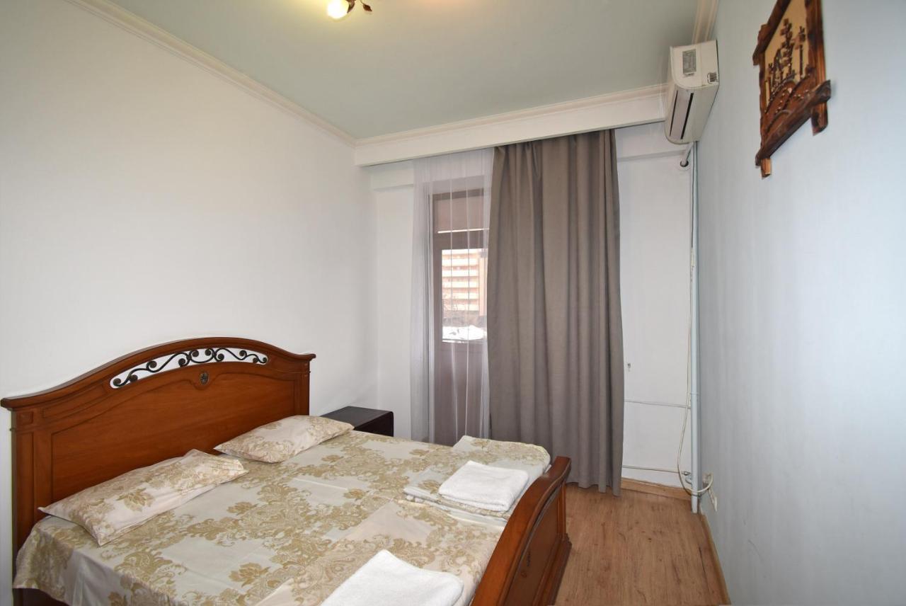 Armenak Apartment 5-Комнатная Erevan Exterior foto